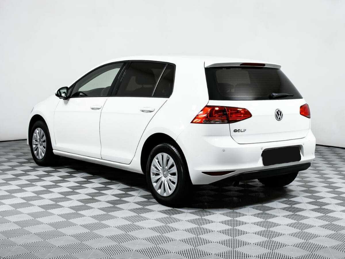 Купить Volkswagen Golf с пробегом. Фото: #6