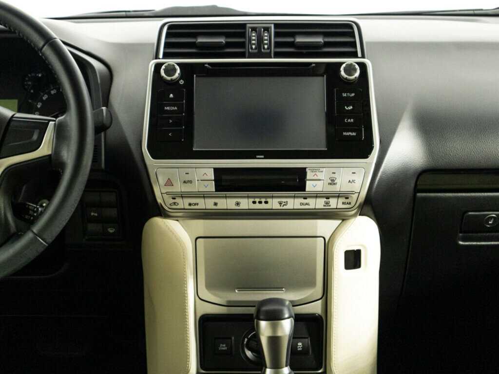 Купить Toyota Land Cruiser Prado с пробегом. Фото: #11