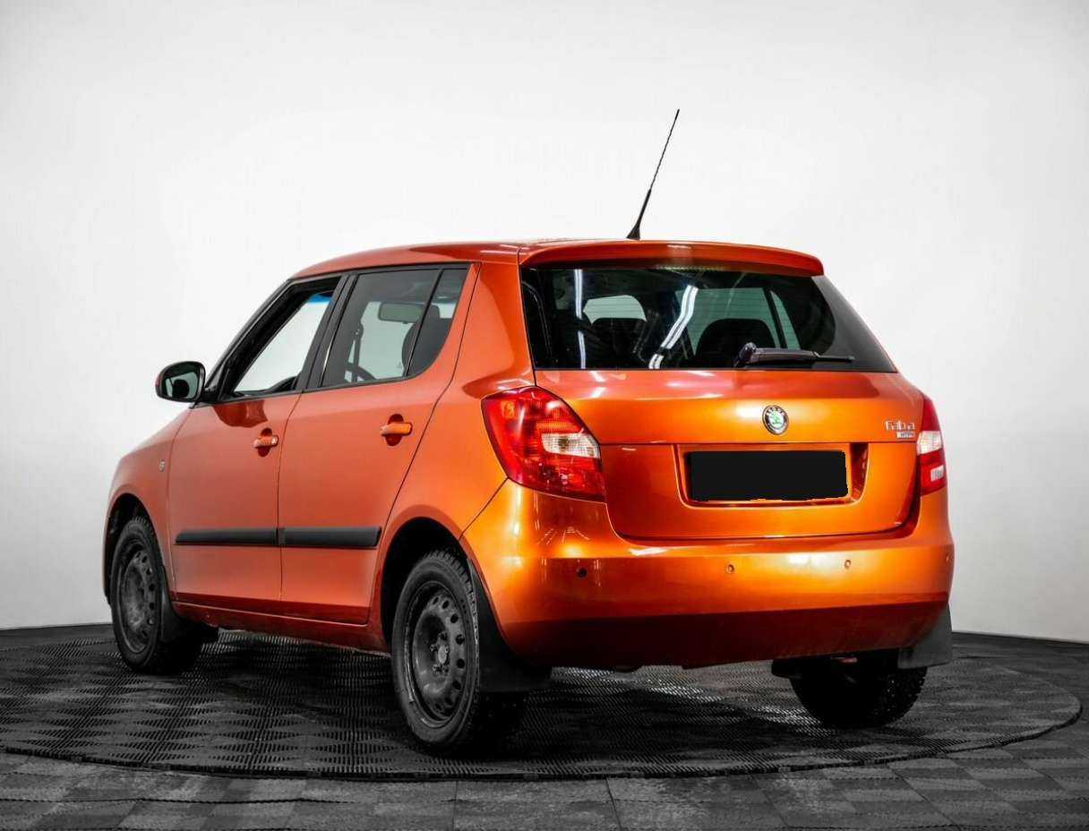Купить Skoda Fabia с пробегом. Фото: #5