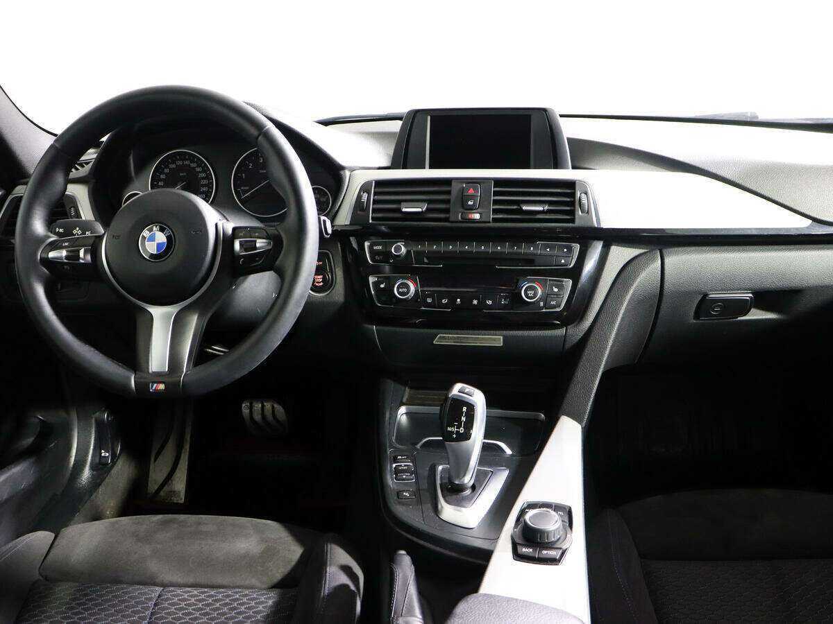 Купить BMW 3 серии с пробегом. Фото: #11