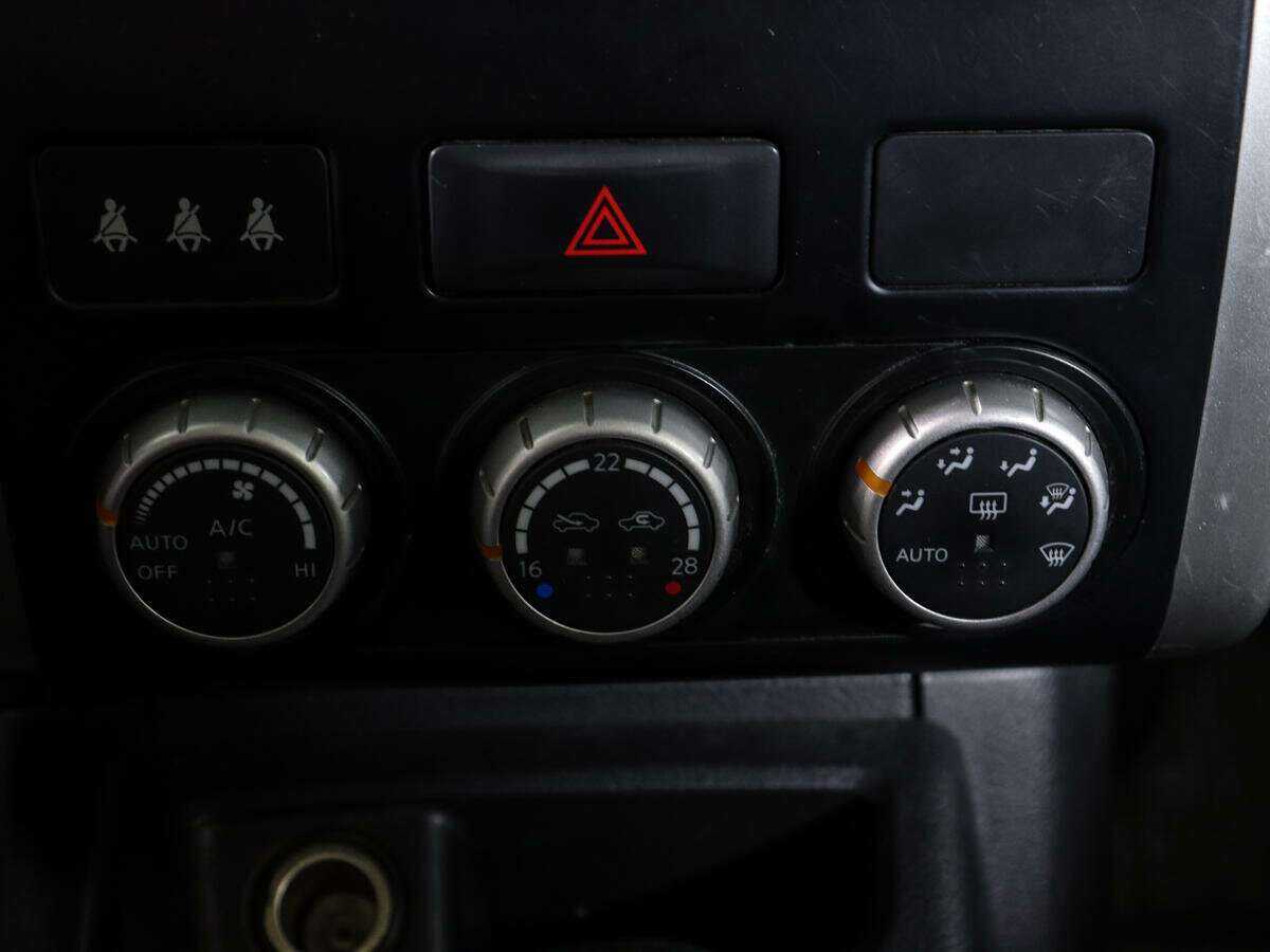 Купить Nissan X-Trail с пробегом. Фото: #17