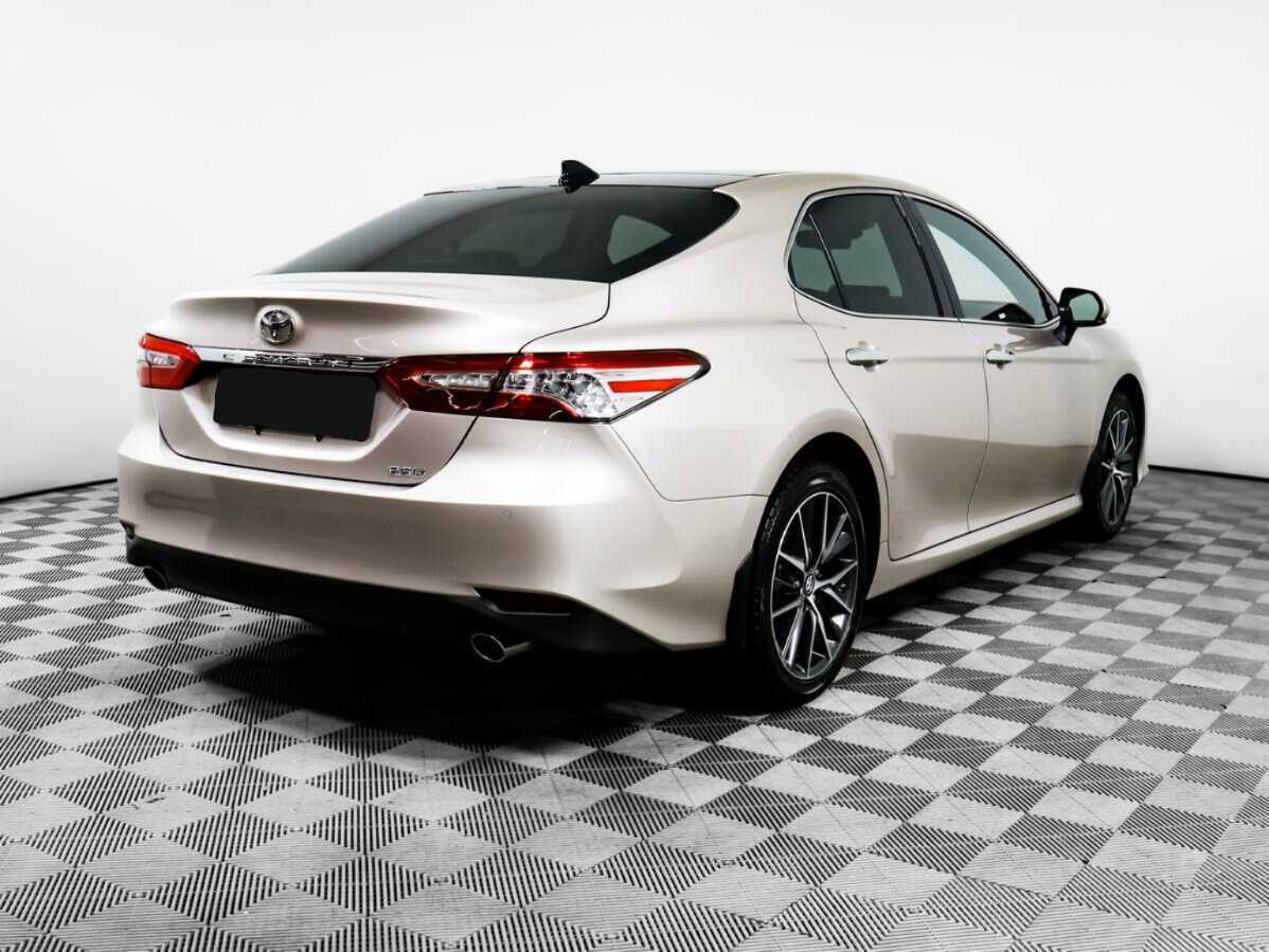 Купить Toyota Camry с пробегом. Фото: #4