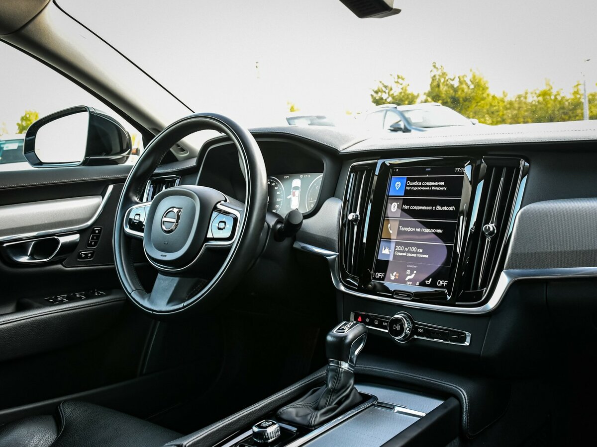 Купить Volvo S90 с пробегом. Фото: #8