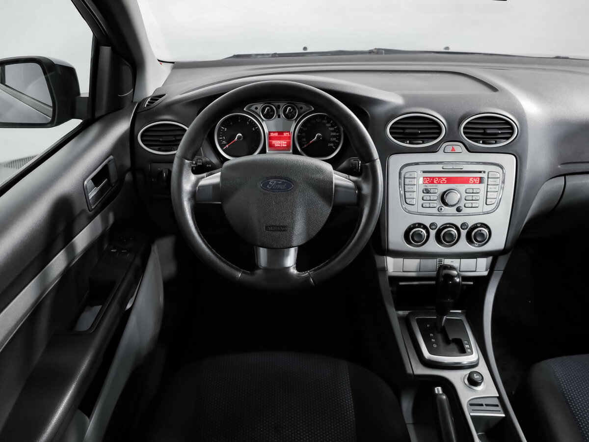 Купить Ford Focus с пробегом. Фото: #7