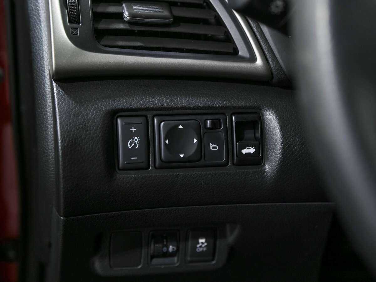 Купить Nissan Sentra с пробегом. Фото: #12