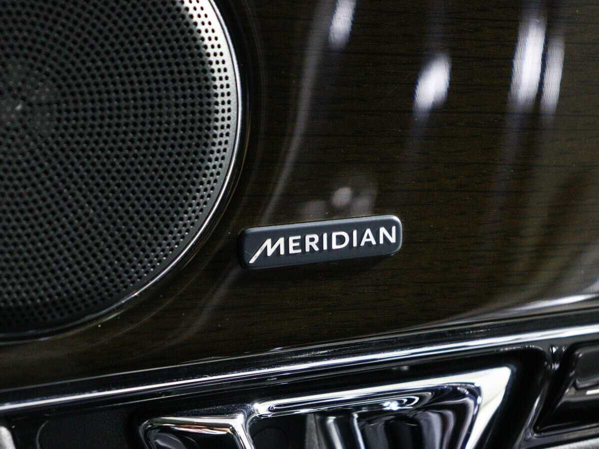 Купить Jaguar XJ с пробегом. Фото: #14