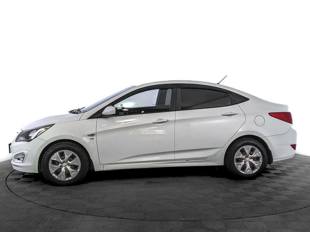 Купить Hyundai Solaris с пробегом. Фото: #5