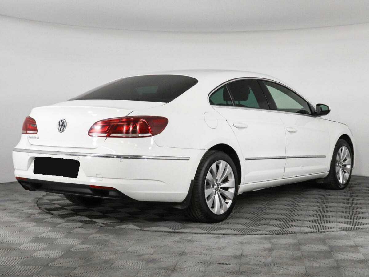 Купить Volkswagen Passat CC с пробегом. Фото: #4