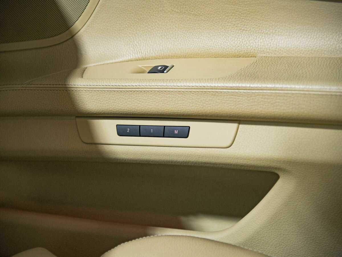 Купить BMW 7 серии с пробегом. Фото: #14