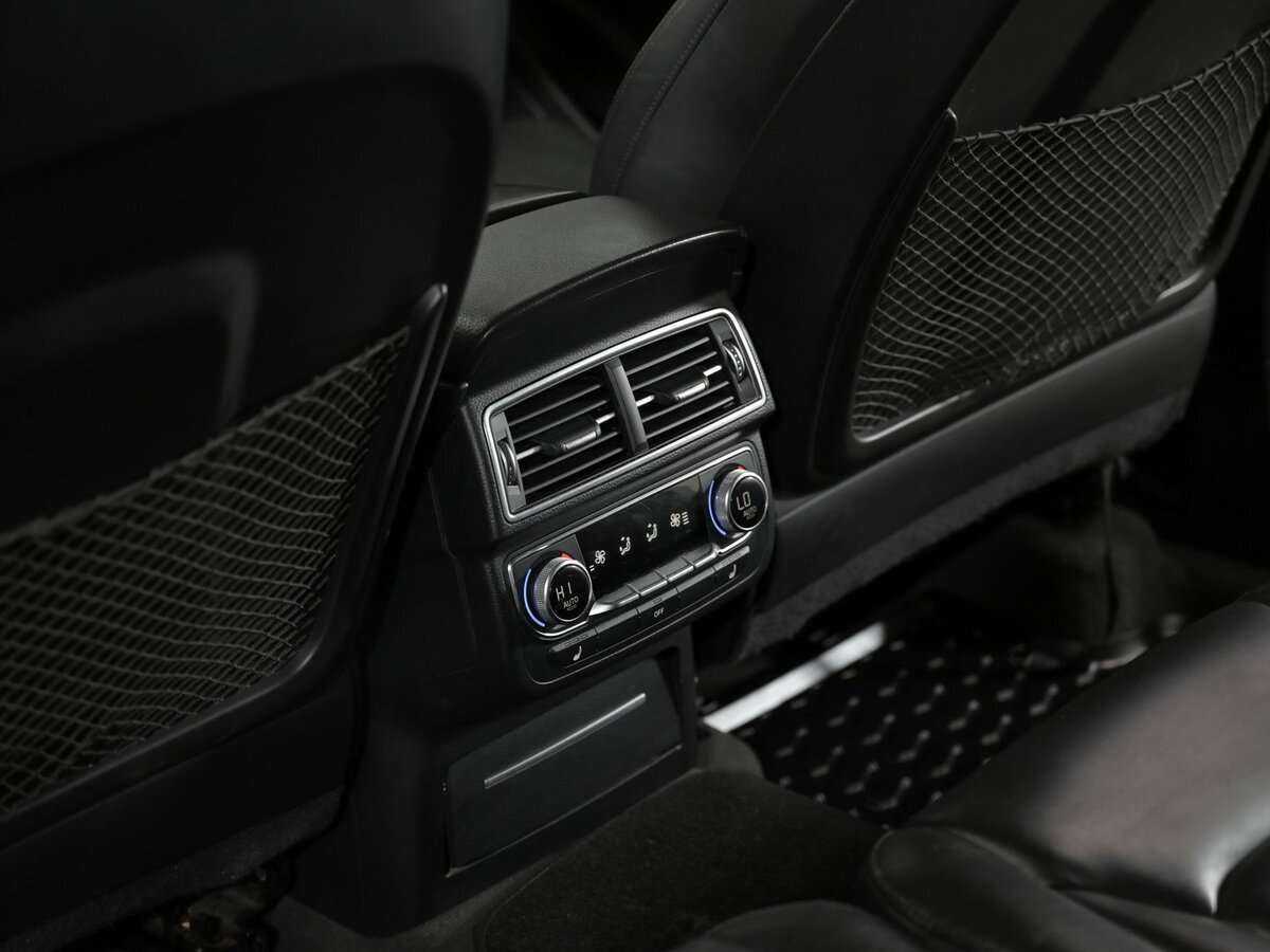 Купить Audi Q7 с пробегом. Фото: #10
