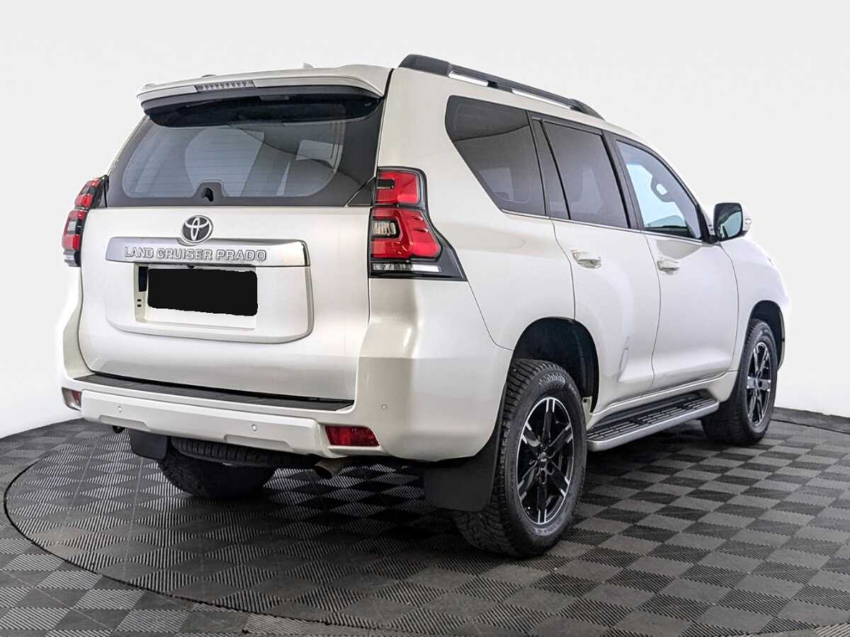 Купить Toyota Land Cruiser Prado с пробегом. Фото: #4