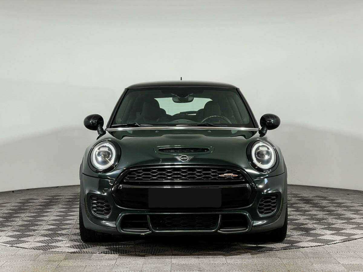 Купить Mini Hatch с пробегом. Фото: #1