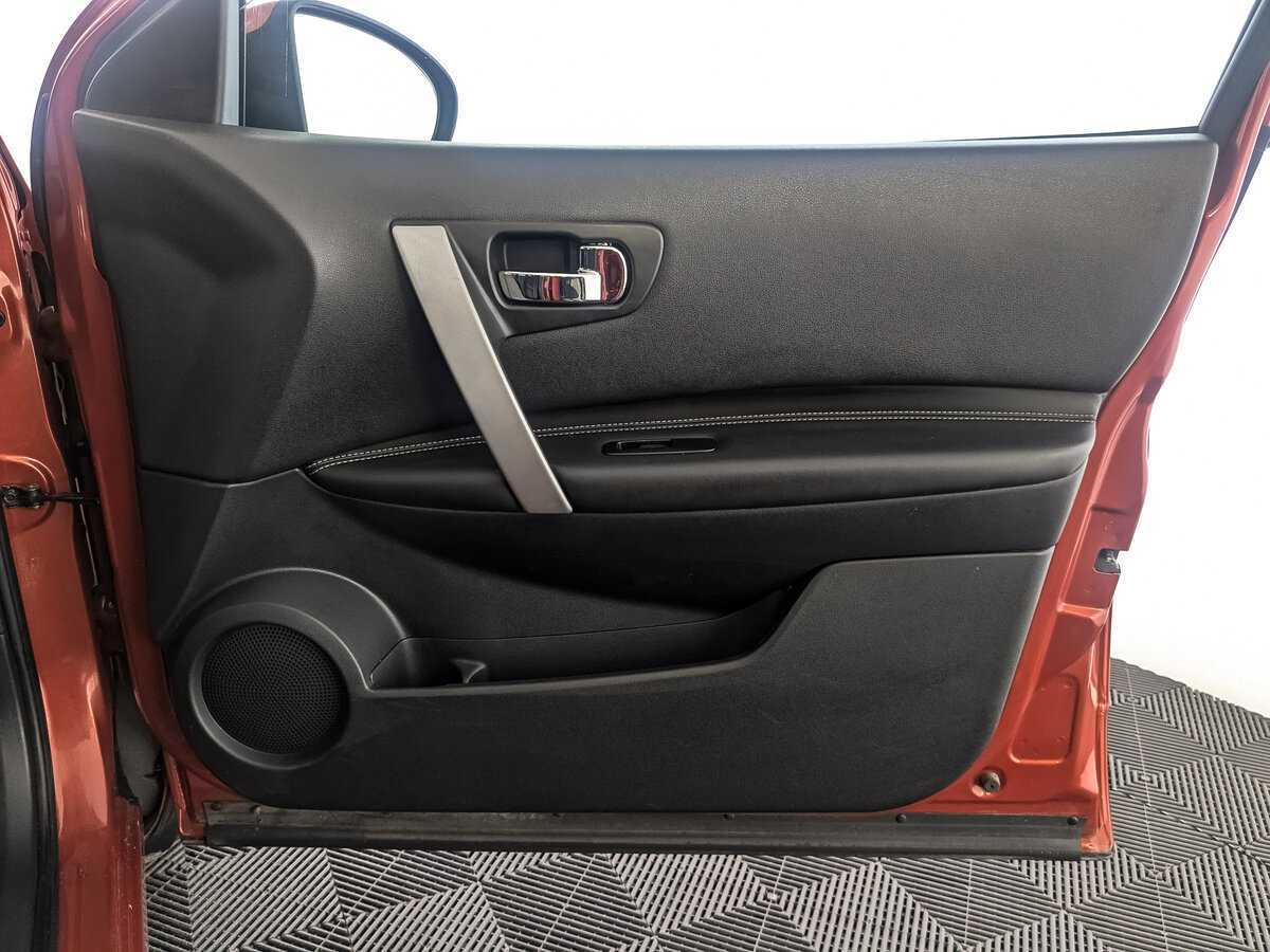 Купить Nissan Qashqai с пробегом. Фото: #18