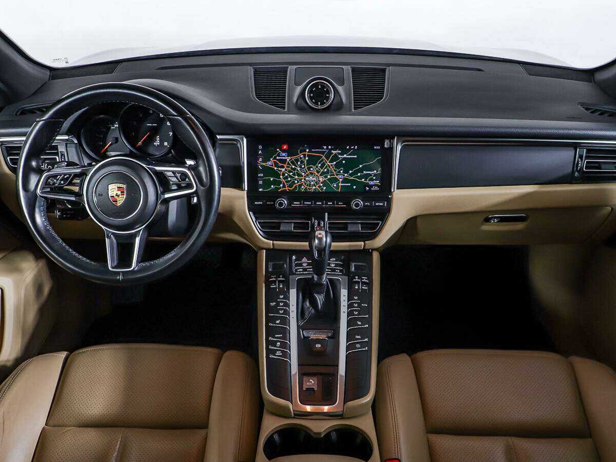 Купить Porsche Macan с пробегом. Фото: #10