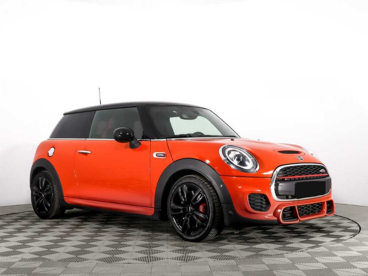 Купить Mini Hatch с пробегом. Фото: #2