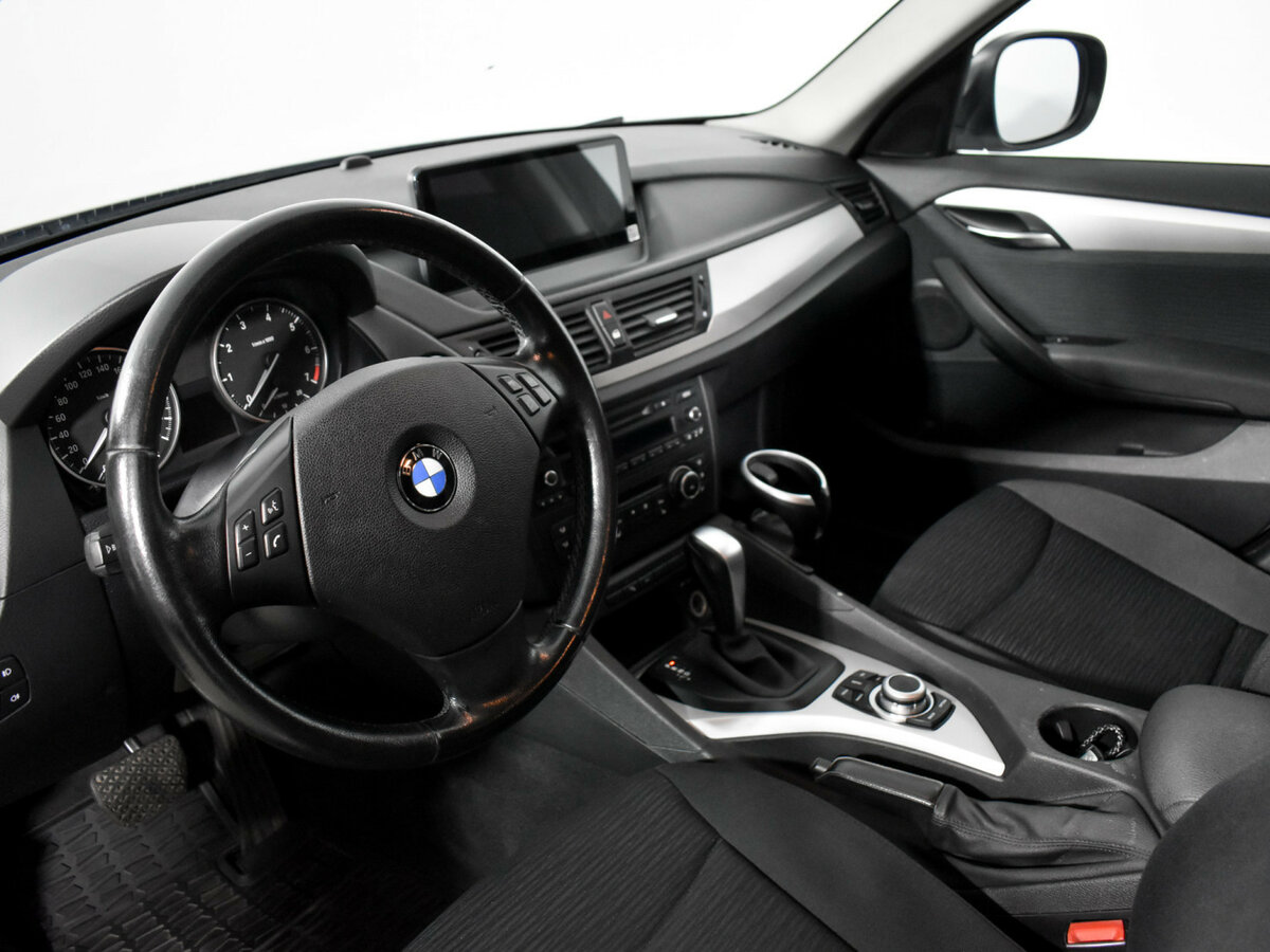 Купить BMW X1 с пробегом. Фото: #6