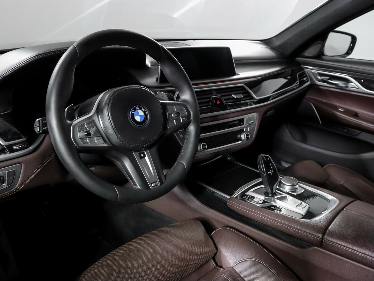 Купить BMW 7 серии с пробегом. Фото: #11