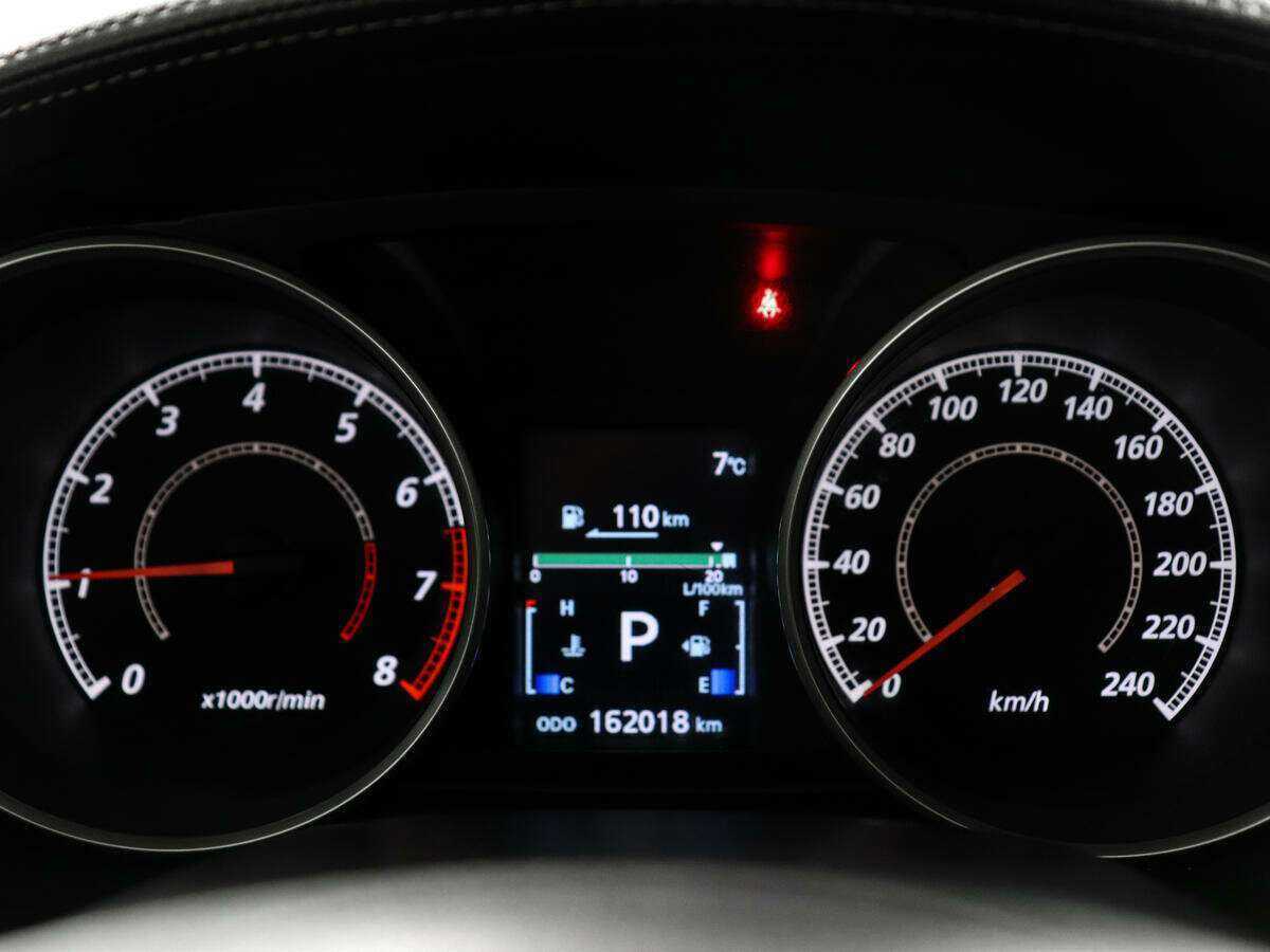 Купить Mitsubishi Outlander с пробегом. Фото: #8