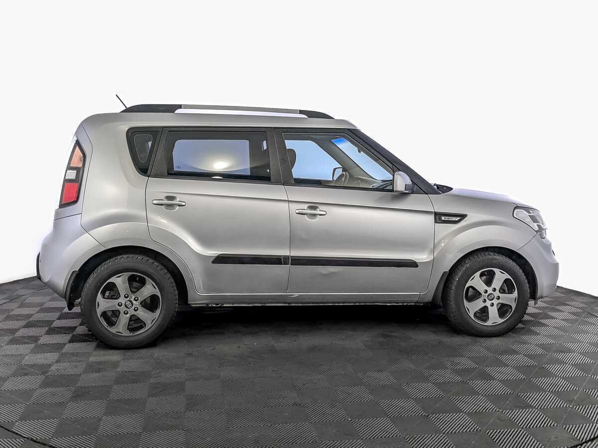 Купить Kia Soul с пробегом. Фото: #3