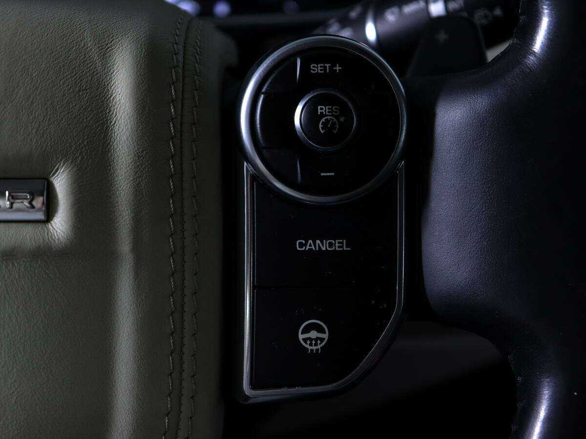 Купить Land Rover Range Rover с пробегом. Фото: #25