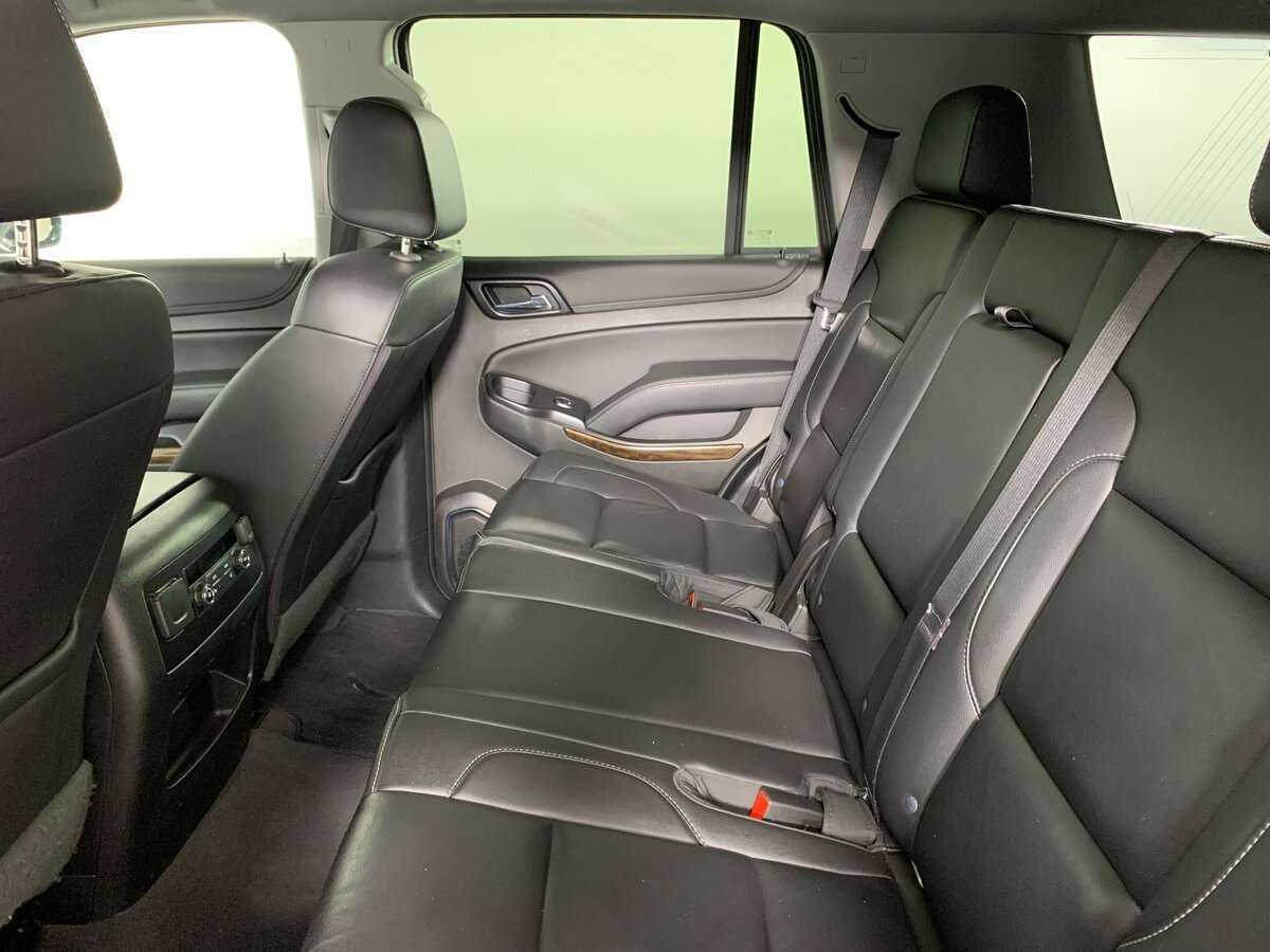 Купить Chevrolet Tahoe с пробегом. Фото: #15