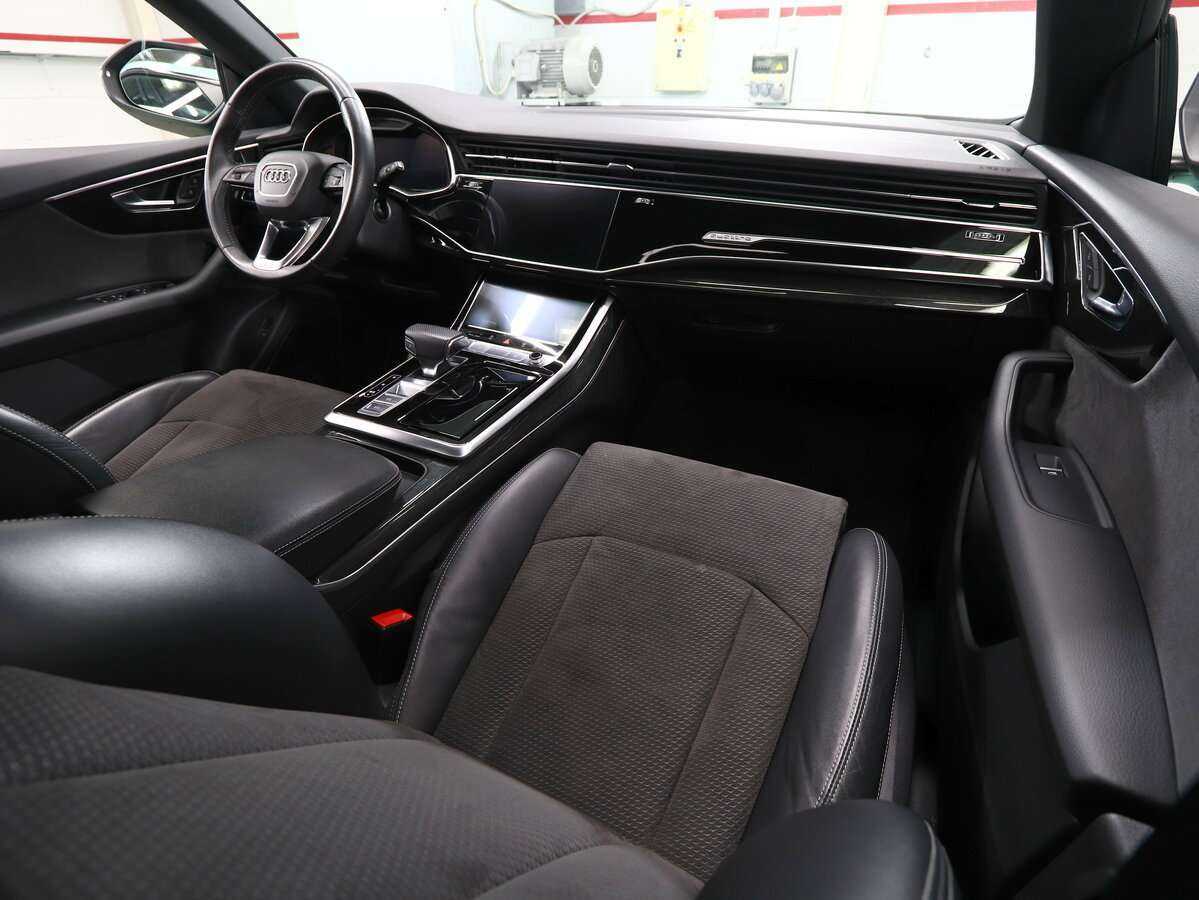 Купить Audi Q8 с пробегом. Фото: #15