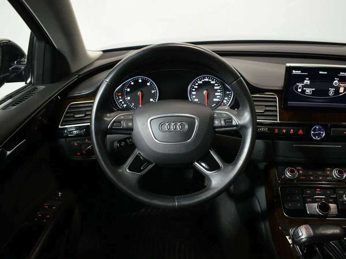 Купить Audi A8 с пробегом. Фото: #12