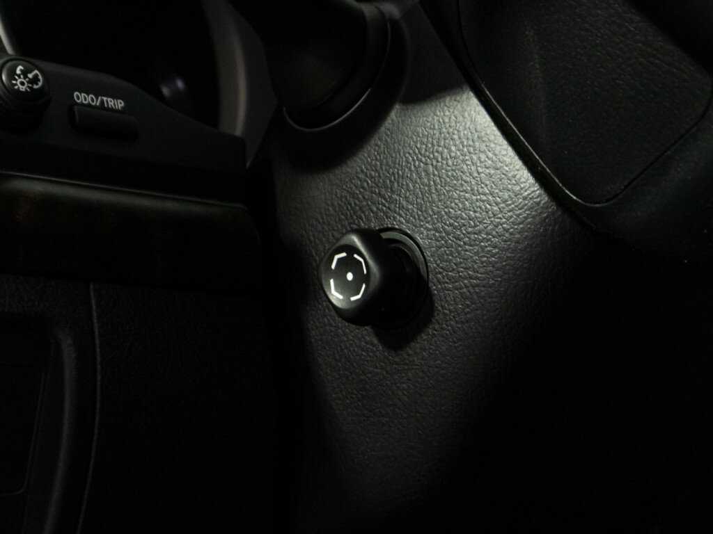 Купить Toyota Land Cruiser с пробегом. Фото: #14