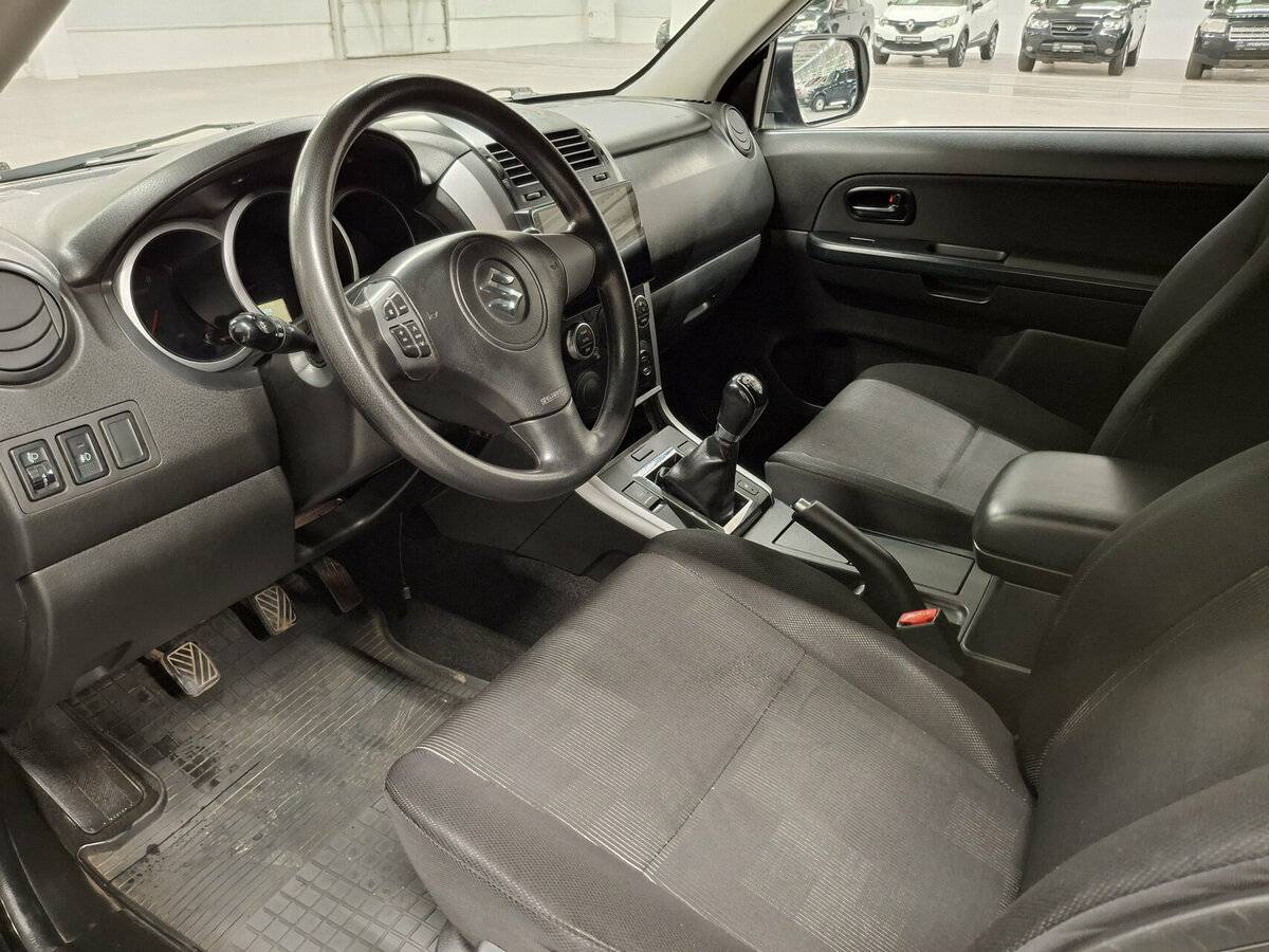 Купить Suzuki Grand Vitara с пробегом. Фото: #15