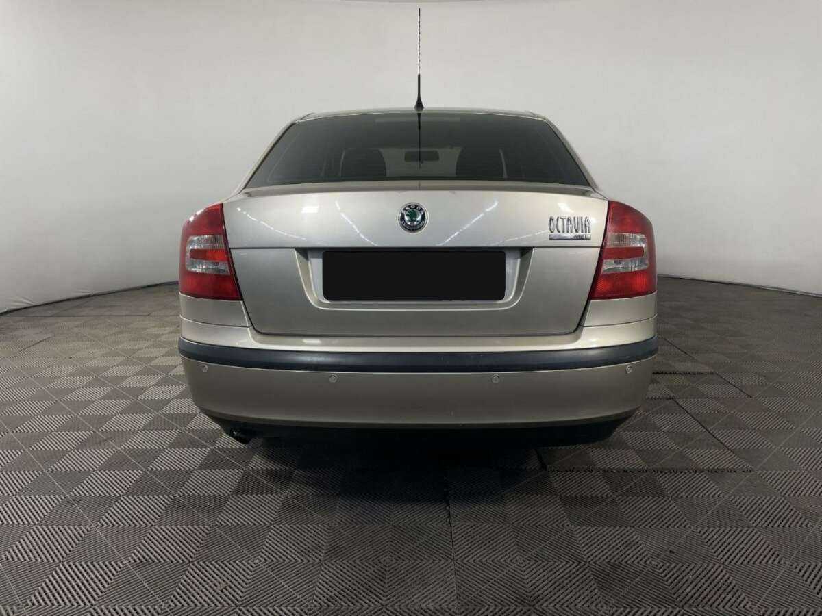 Купить Skoda Octavia с пробегом. Фото: #2