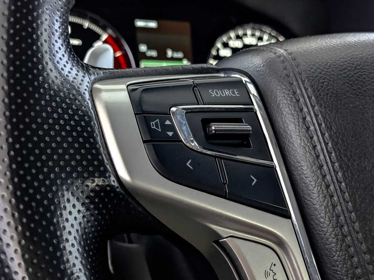 Купить Mitsubishi Pajero Sport с пробегом. Фото: #24