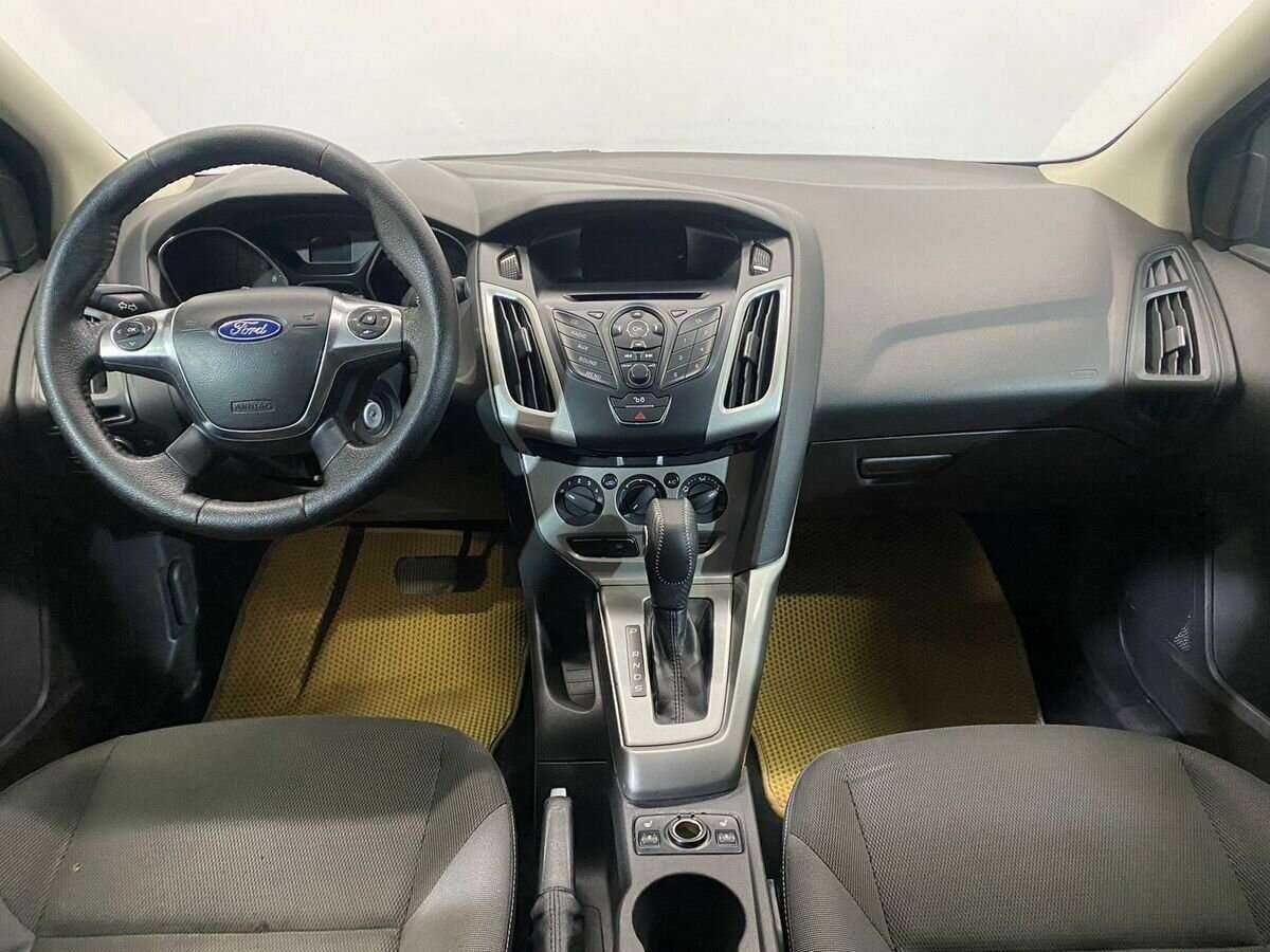 Купить Ford Focus с пробегом. Фото: #8
