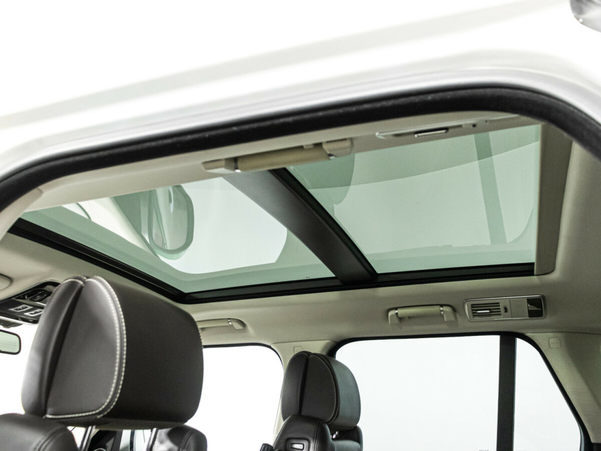 Купить Land Rover Range Rover с пробегом. Фото: #12