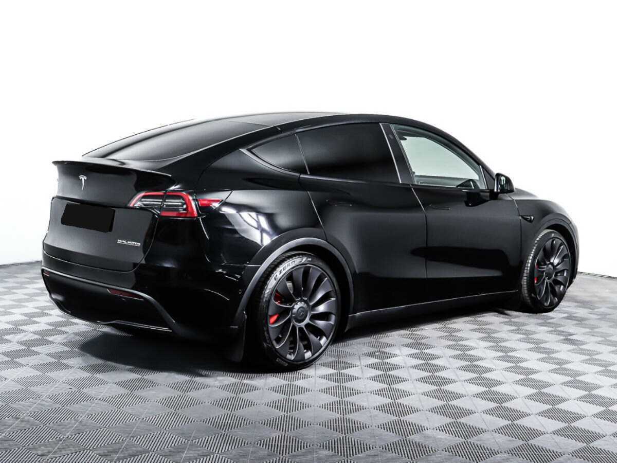 Купить Tesla Model Y с пробегом. Фото: #4