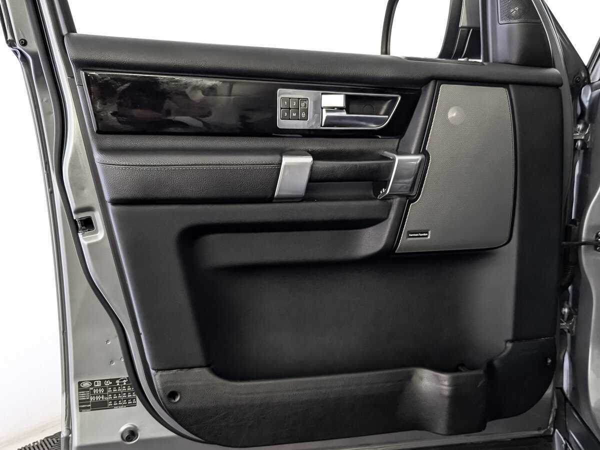 Купить Land Rover Discovery с пробегом. Фото: #18