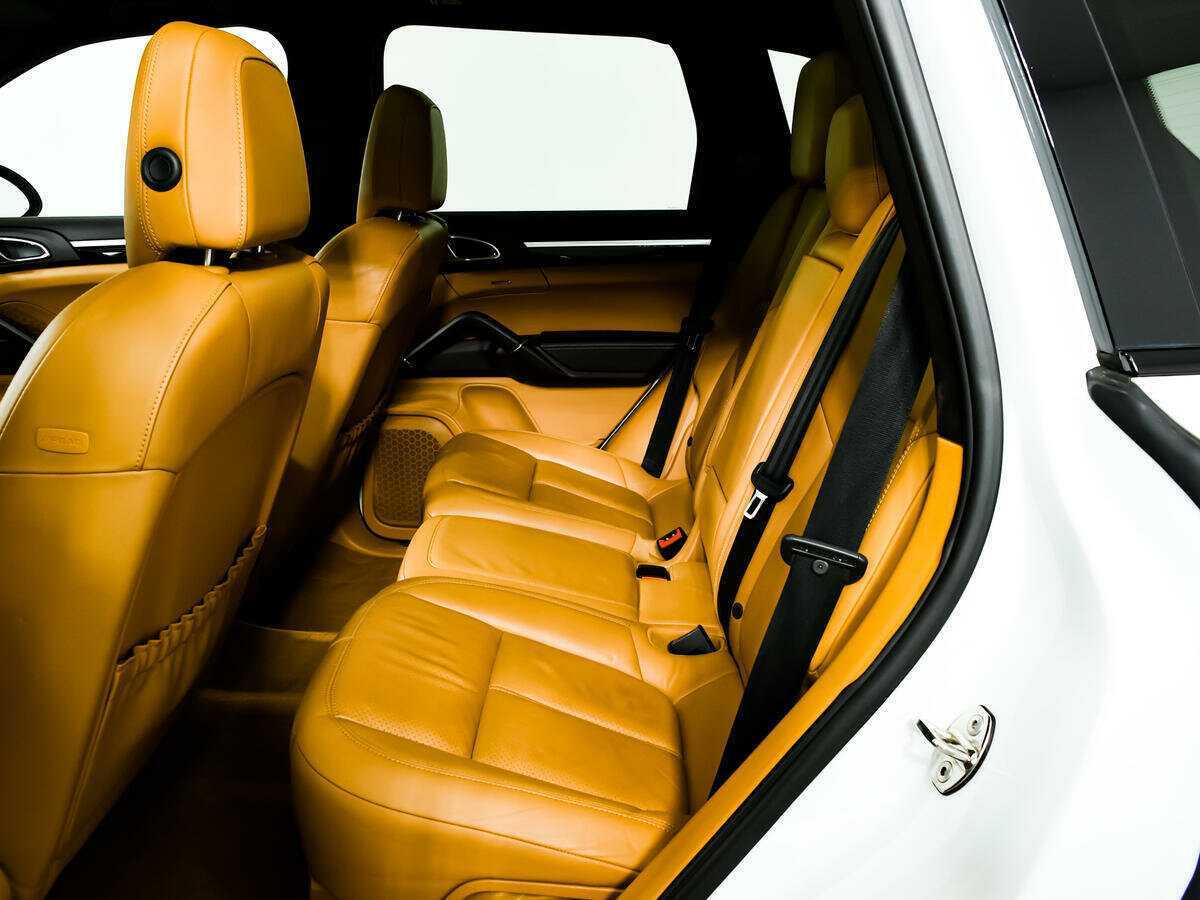Купить Porsche Cayenne с пробегом. Фото: #11