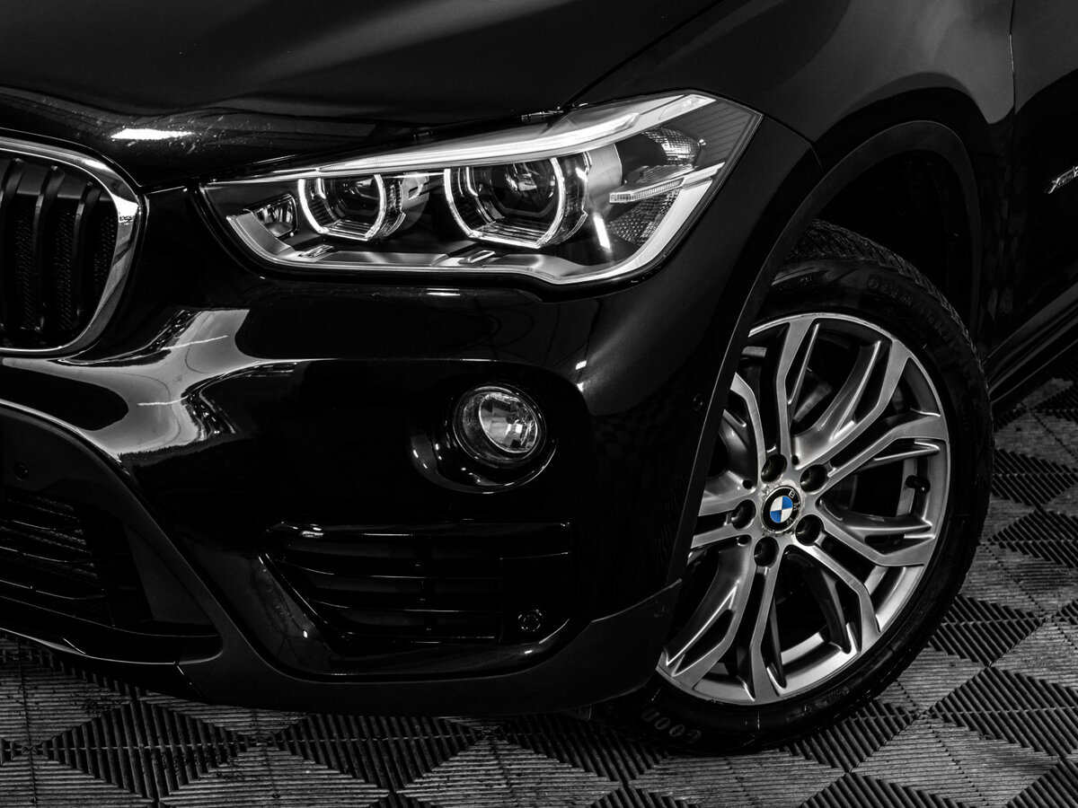 Купить BMW X1 с пробегом. Фото: #1