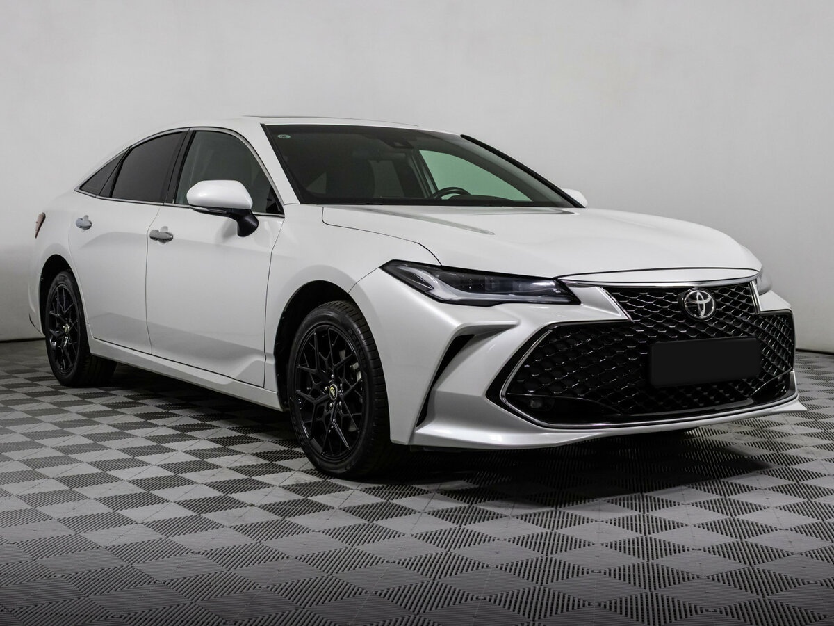Купить Toyota Avalon с пробегом. Фото: #2