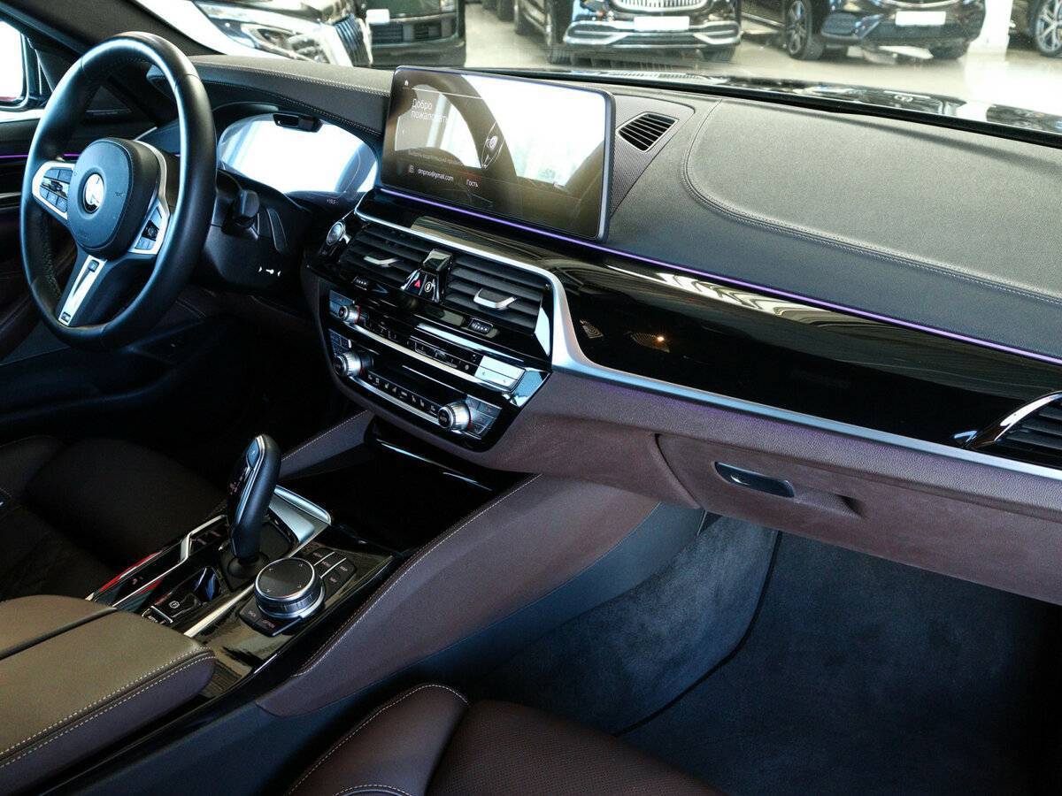 Купить BMW 5 серии с пробегом. Фото: #8