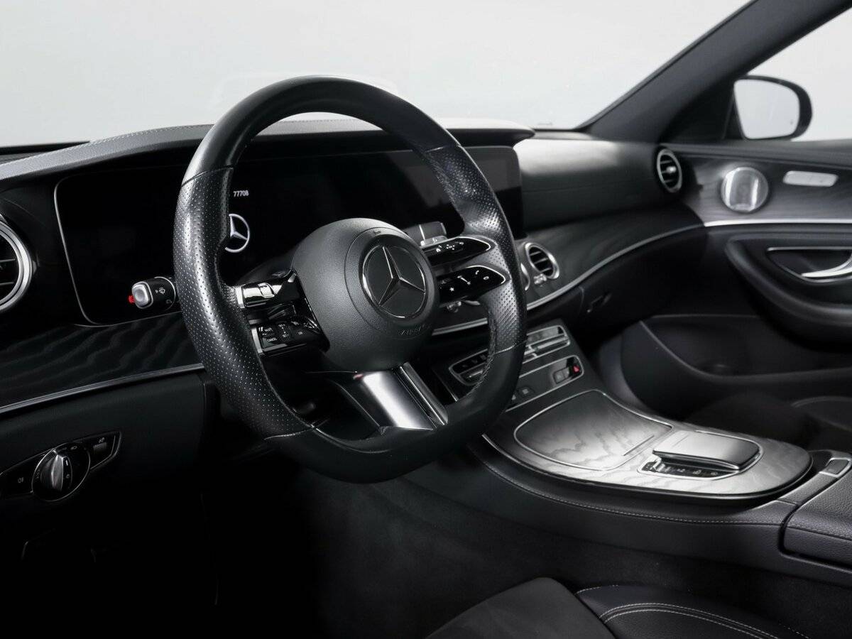 Купить Mercedes-Benz E-Класс с пробегом. Фото: #12
