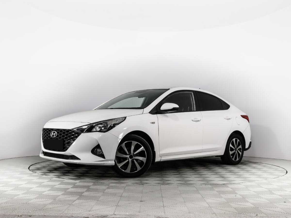 Купить Hyundai Solaris с пробегом. Посмотреть фото