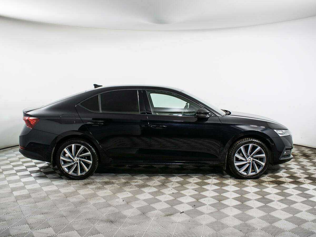 Купить Skoda Octavia с пробегом. Фото: #3