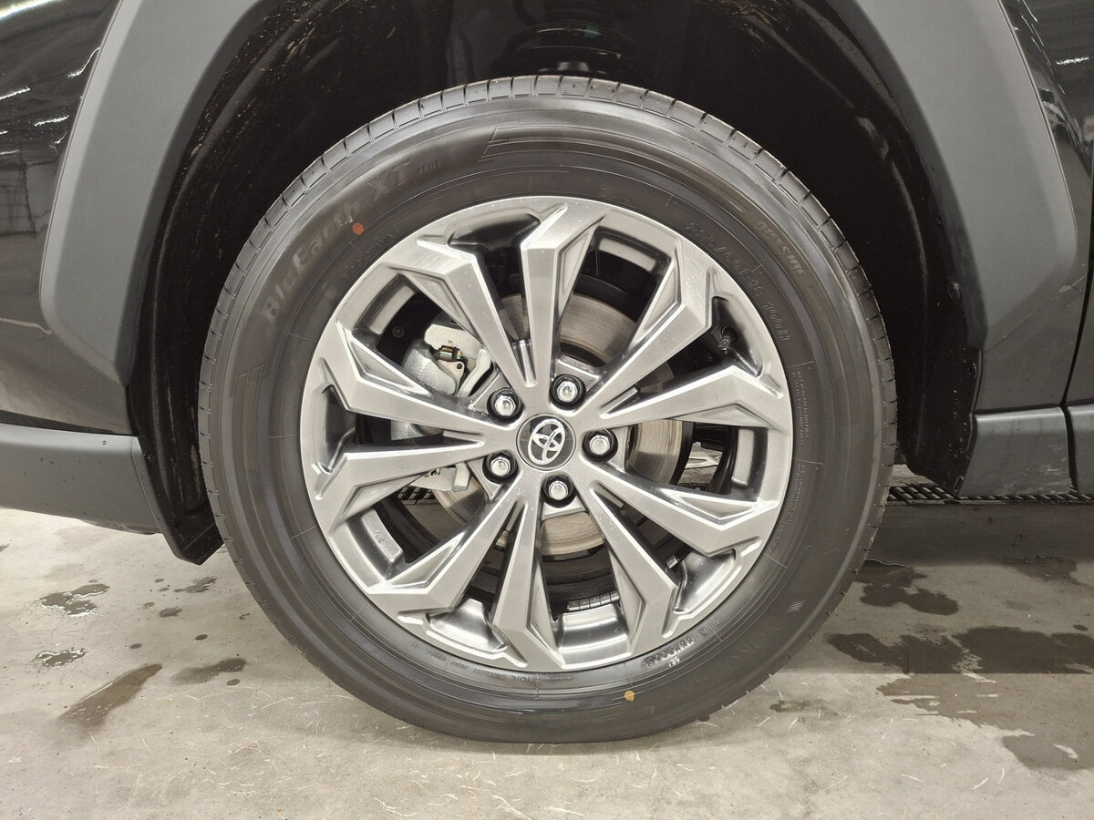 Купить Toyota RAV4 с пробегом. Фото: #16