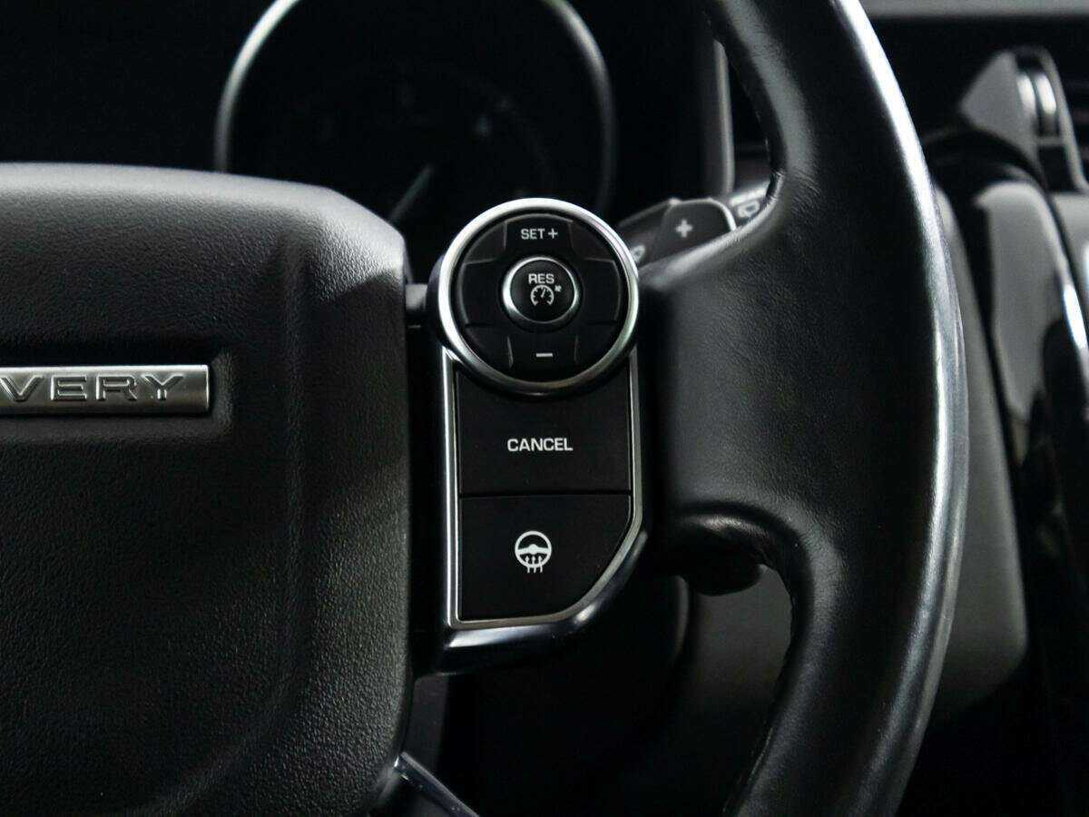 Купить Land Rover Discovery с пробегом. Фото: #22