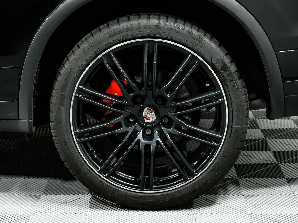 Купить Porsche Cayenne с пробегом. Фото: #11