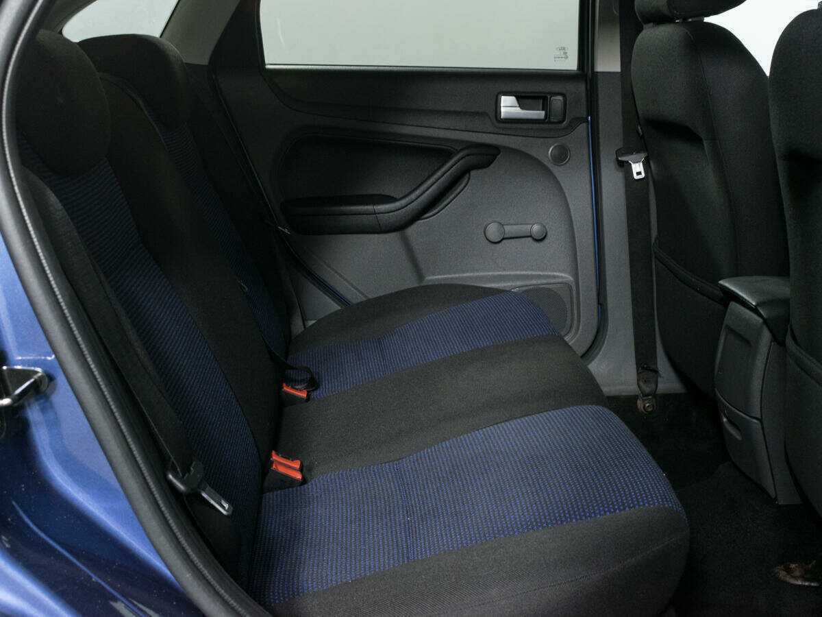 Купить Ford Focus с пробегом. Фото: #11