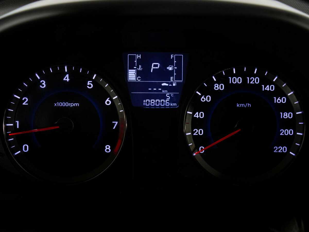 Купить Hyundai Solaris с пробегом. Фото: #17