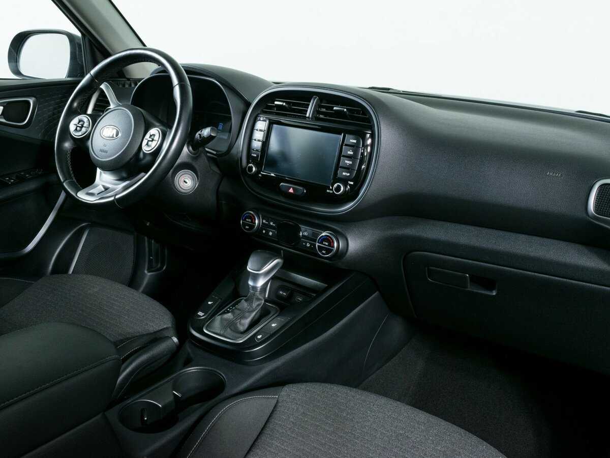 Купить Kia Soul с пробегом. Фото: #7