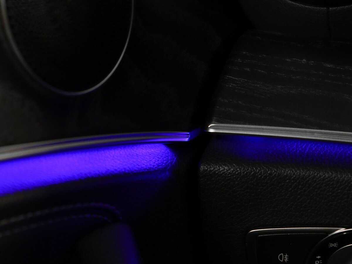 Купить Mercedes-Benz E-Класс с пробегом. Фото: #21