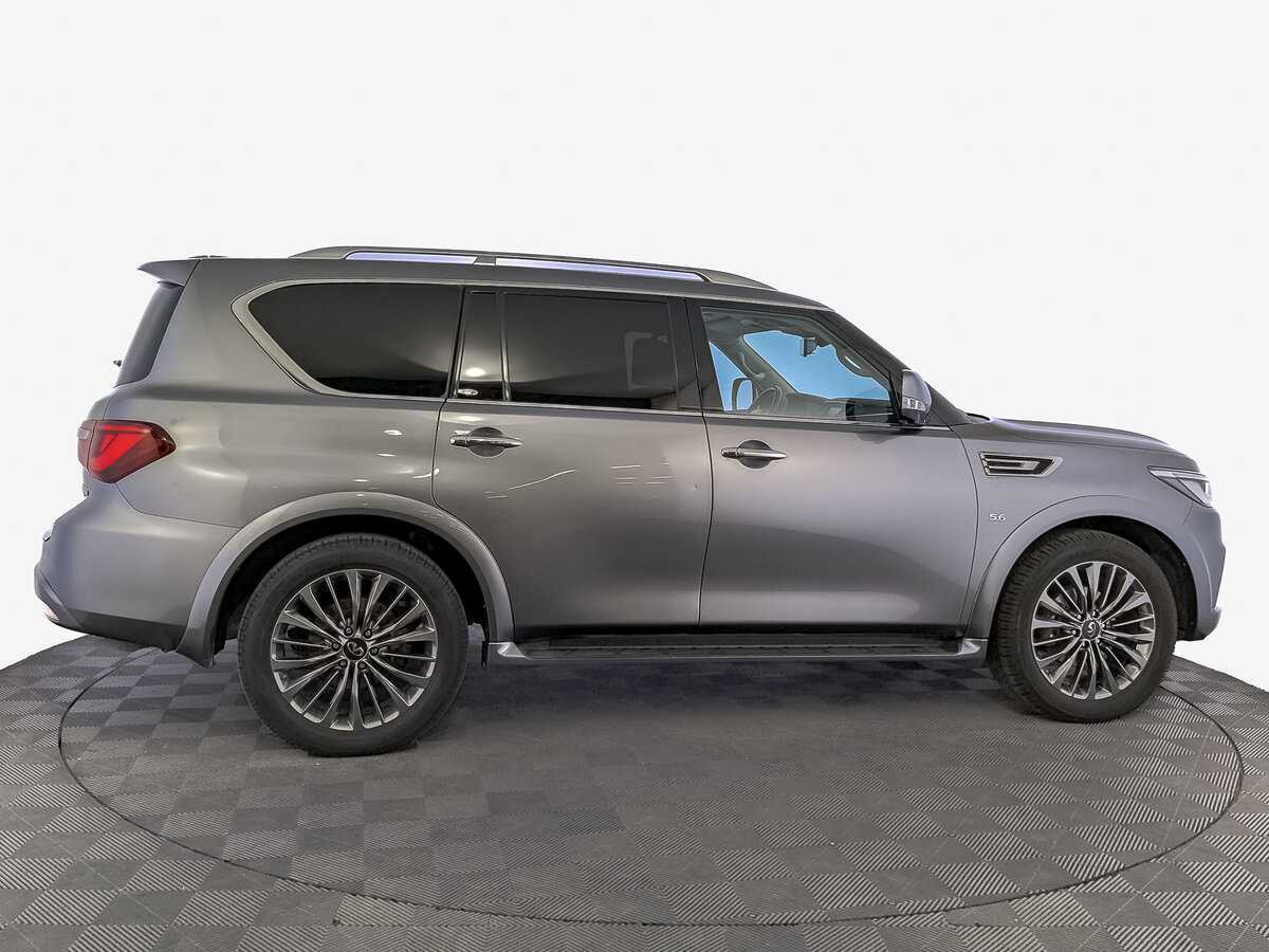 Купить Infiniti QX80 с пробегом. Фото: #3